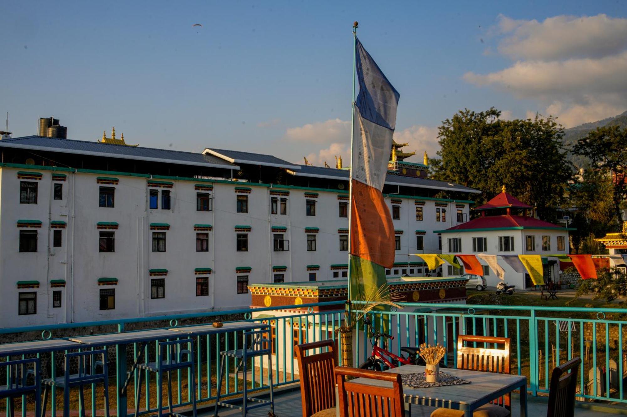 Chokling Arthouse - The Treasure Of Himalayas Hotel Bīr Kültér fotó